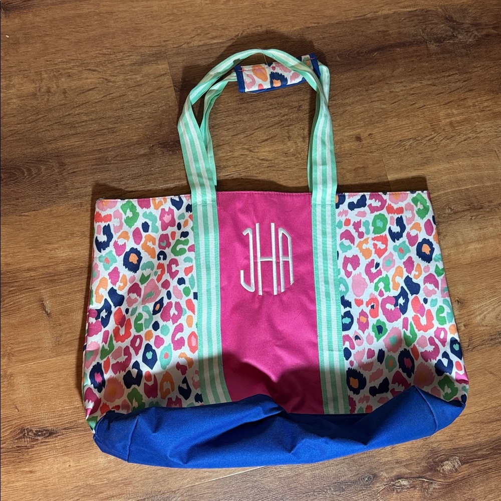 Marleilly Colorful Leopard Print Tote Bag with monogram